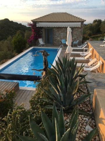 Luxury Villa + Guest House Couchers De Soleil Mer Skiathos by Eksteriør billede