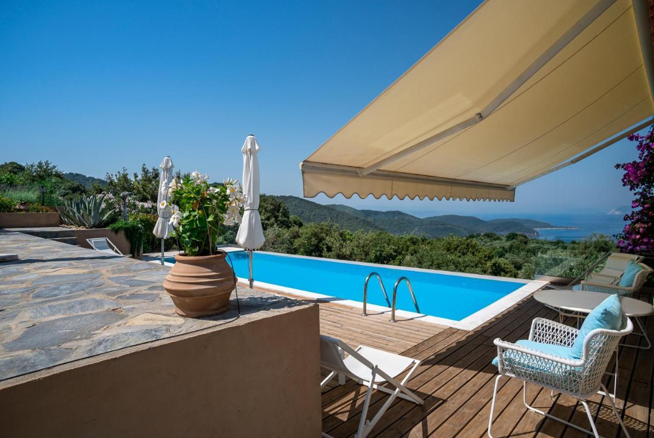 Luxury Villa + Guest House Couchers De Soleil Mer Skiathos by Eksteriør billede