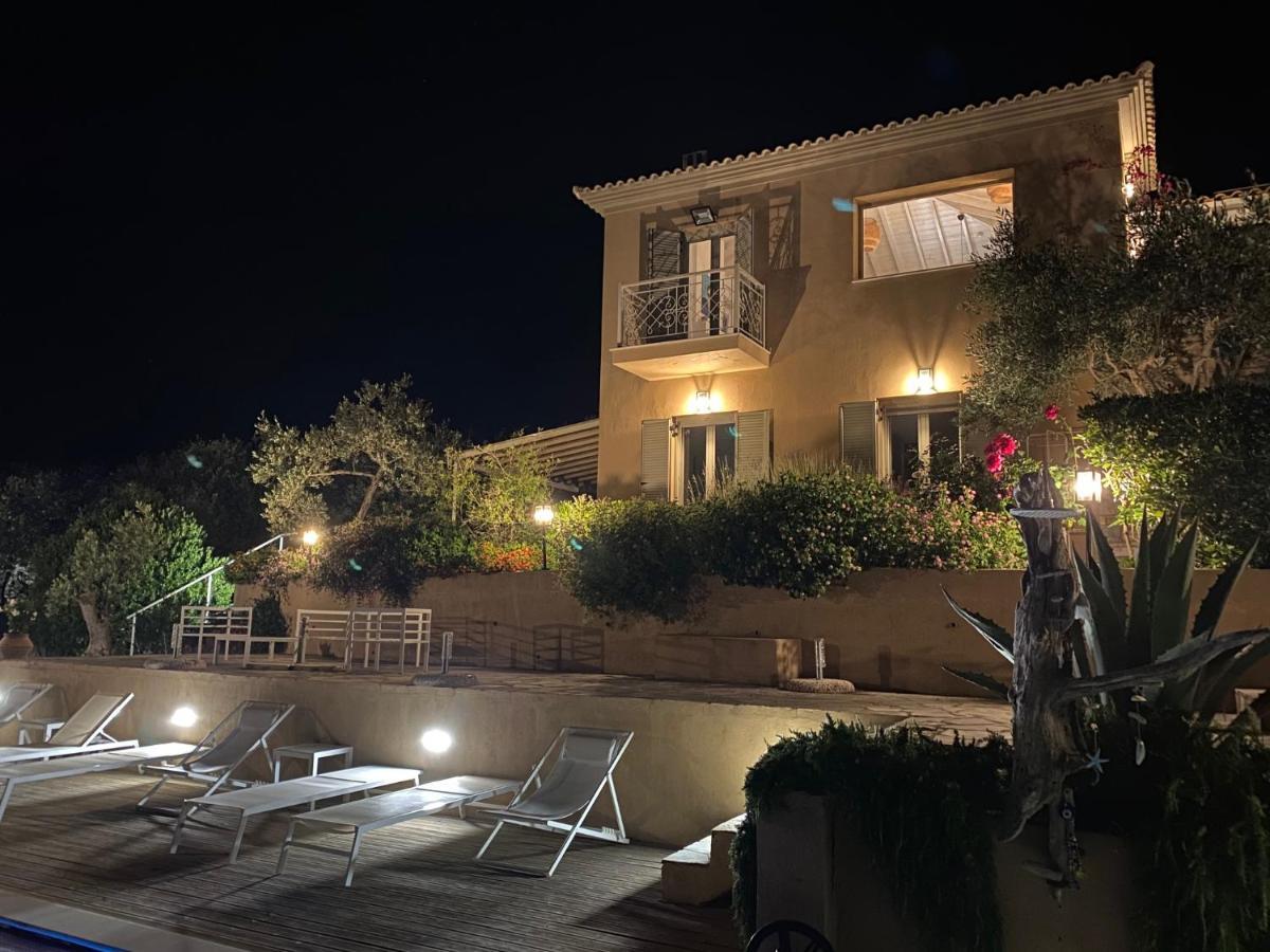 Luxury Villa + Guest House Couchers De Soleil Mer Skiathos by Eksteriør billede