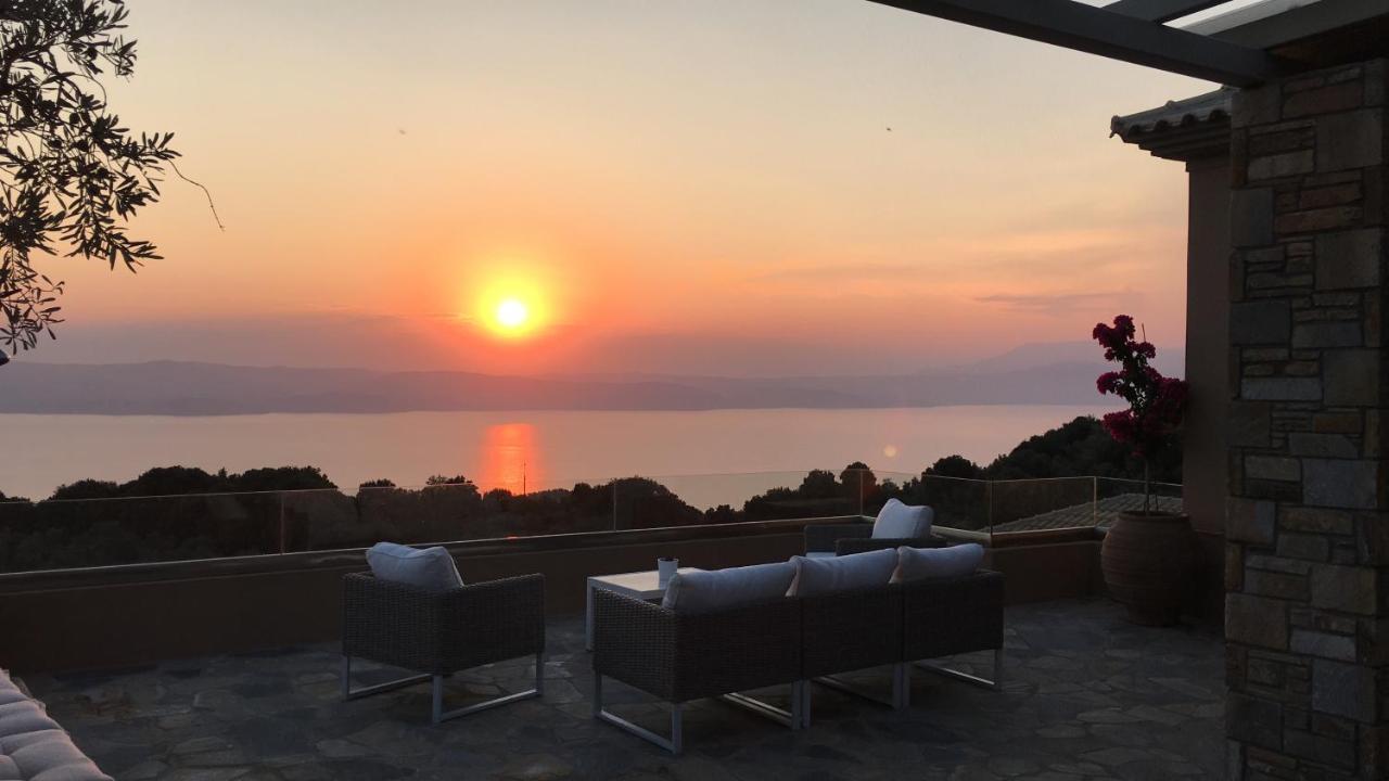 Luxury Villa + Guest House Couchers De Soleil Mer Skiathos by Eksteriør billede
